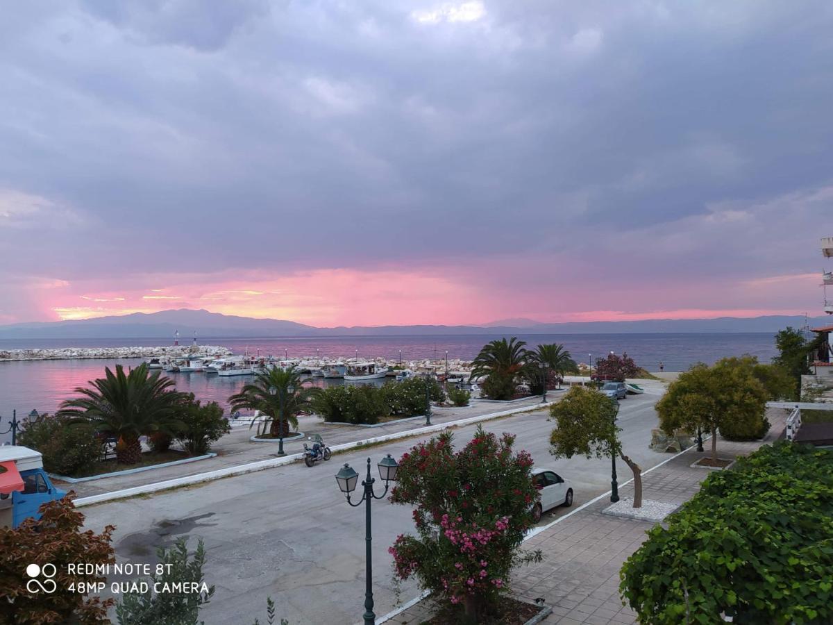 Seaside Deluxe Apartment Skala Kallirakhis Bagian luar foto