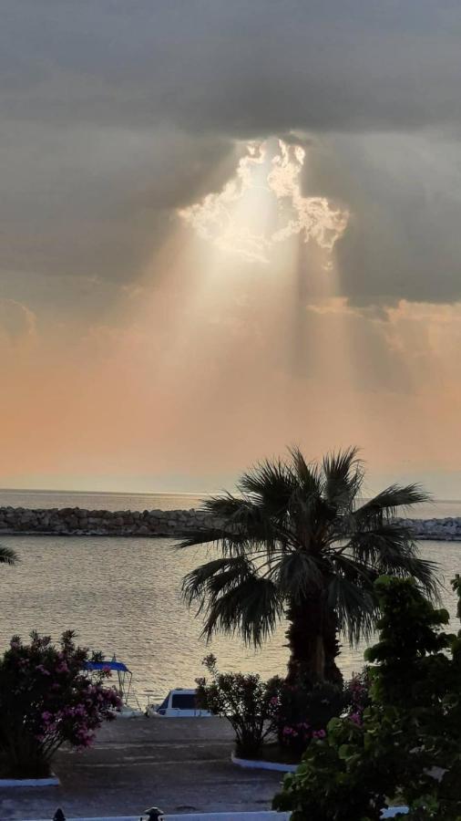 Seaside Deluxe Apartment Skala Kallirakhis Bagian luar foto
