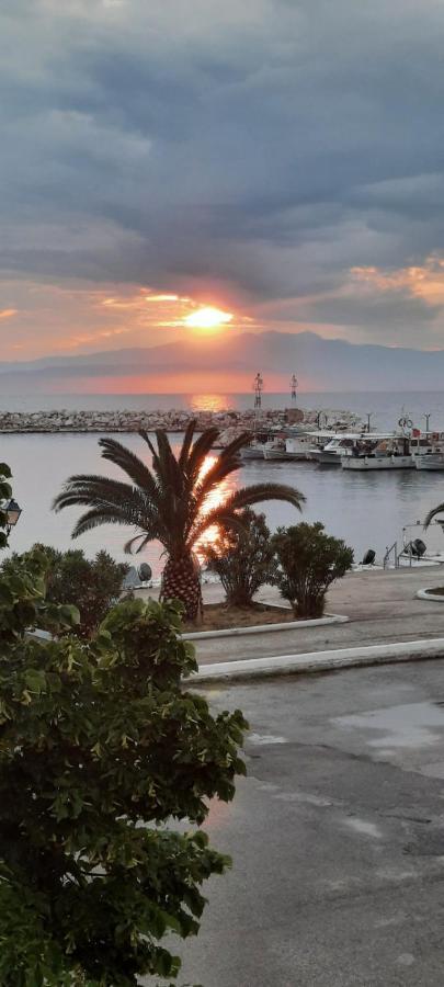 Seaside Deluxe Apartment Skala Kallirakhis Bagian luar foto